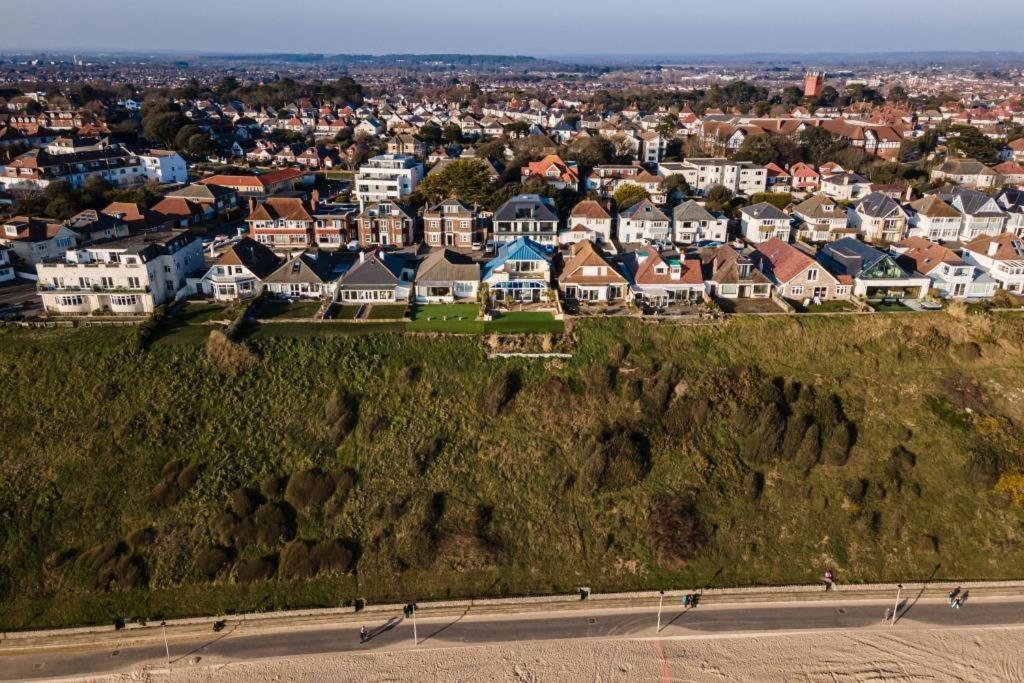 Bournecoast - Stylish Flat With Balcony - Sea Views - 10 Min Walk To - Parking - Wifi - Fm8407 Apartment *
