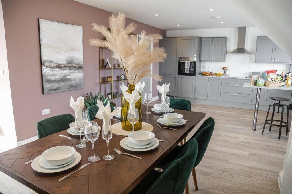 Apartamento Bournecoast - Stylish Flat With Balcony - Sea Views - 10 Min Walk To - Parking - Wifi - Fm8407 *